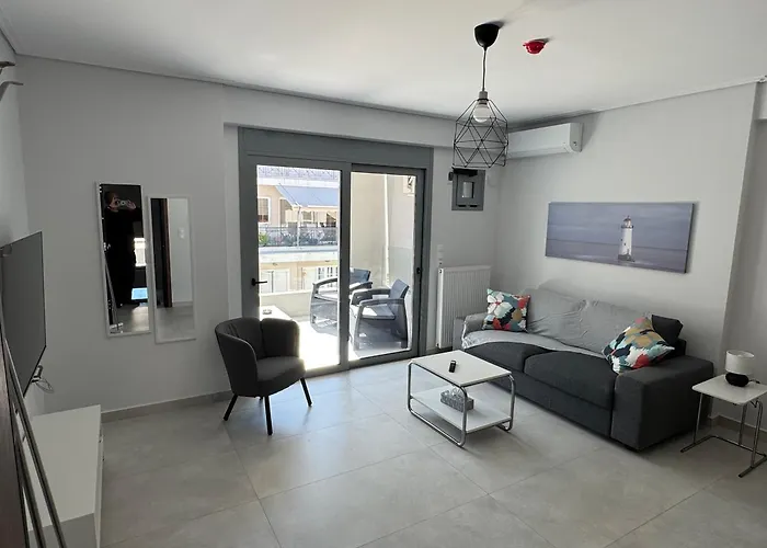 Central Apartment With Private Parking